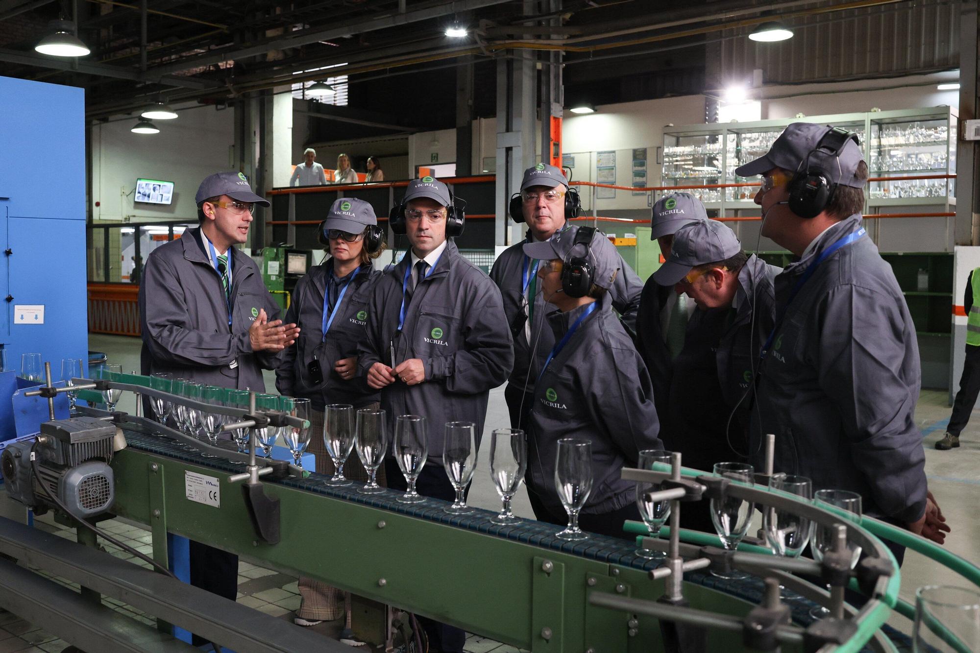 En imágenes: Pradales pone a Vicrila como "ejemplo" industrial que ha sabido enfrentar dificultades