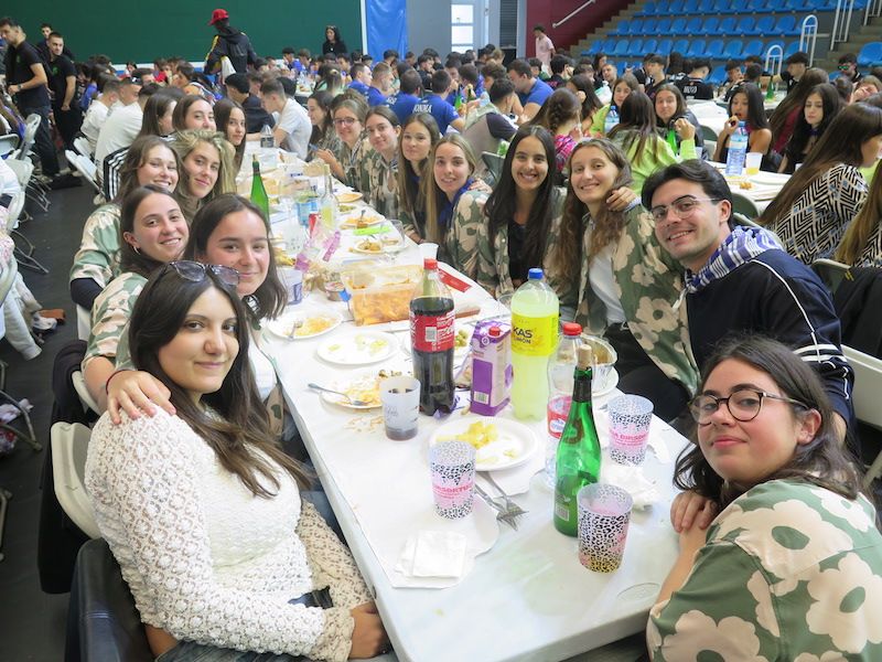 El Día de las Cuadrillas de fiestas de Urretxu, en imágenes