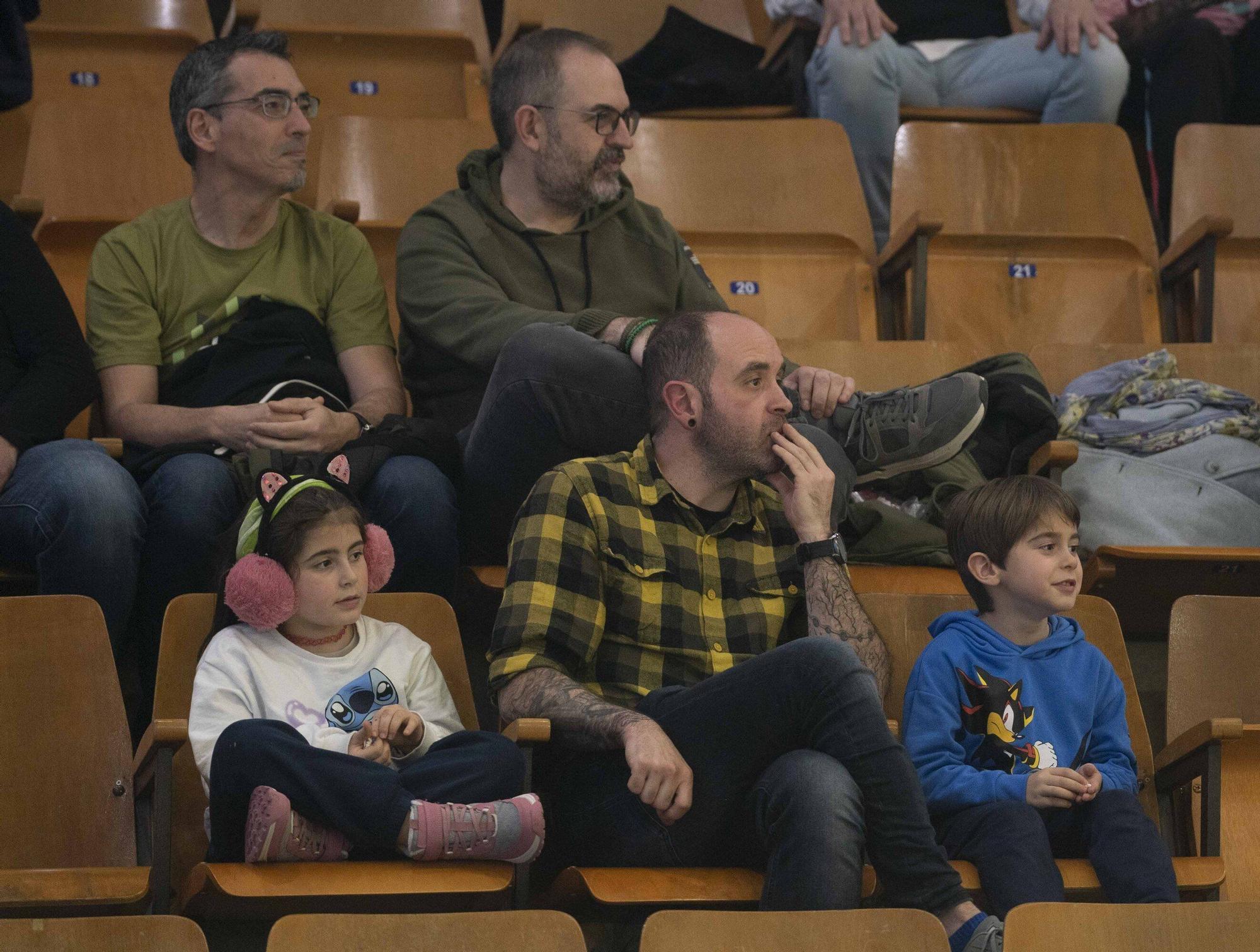 En imágenes: Derrota del Kutxabank Araski ante el Estepona