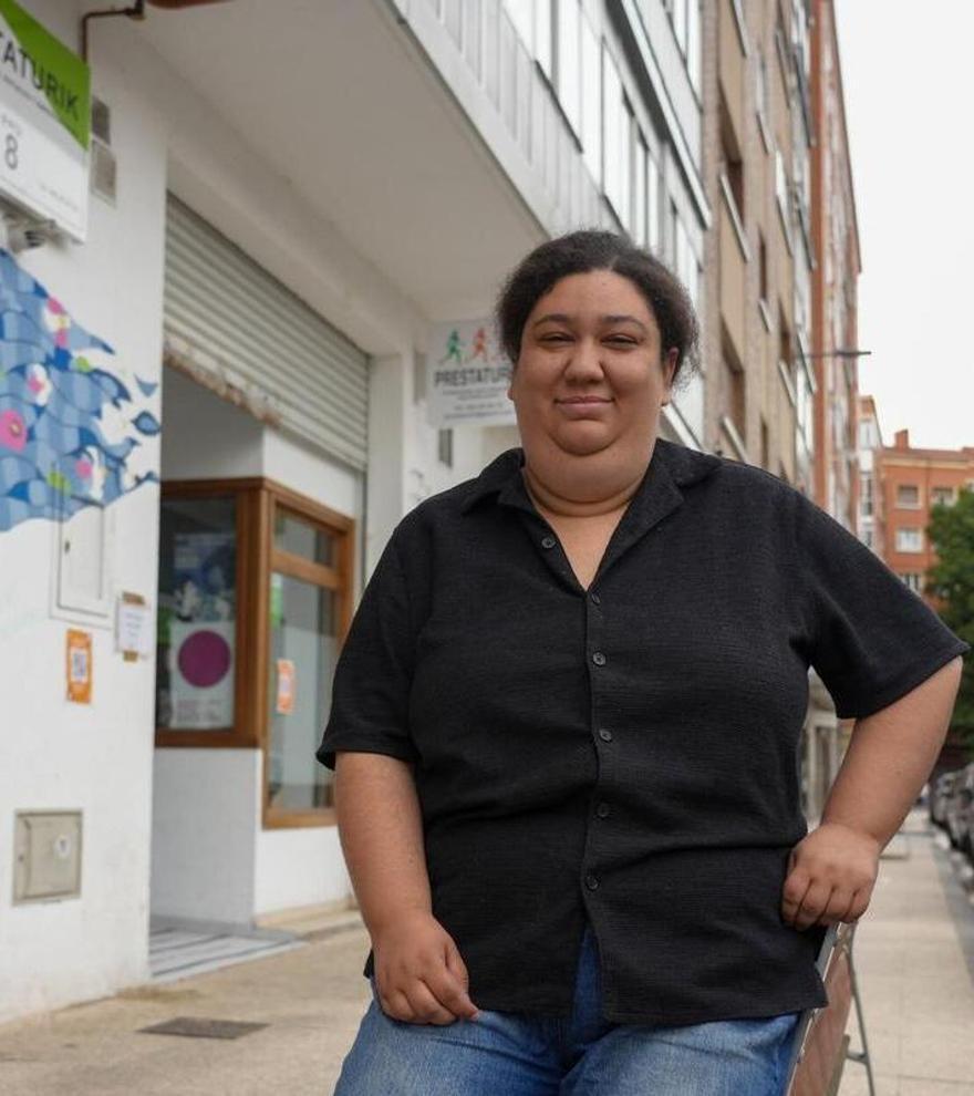 Alba Fraga, integradora social en Gasteiz: “La integración real empieza cuando haces amigos en el colegio”