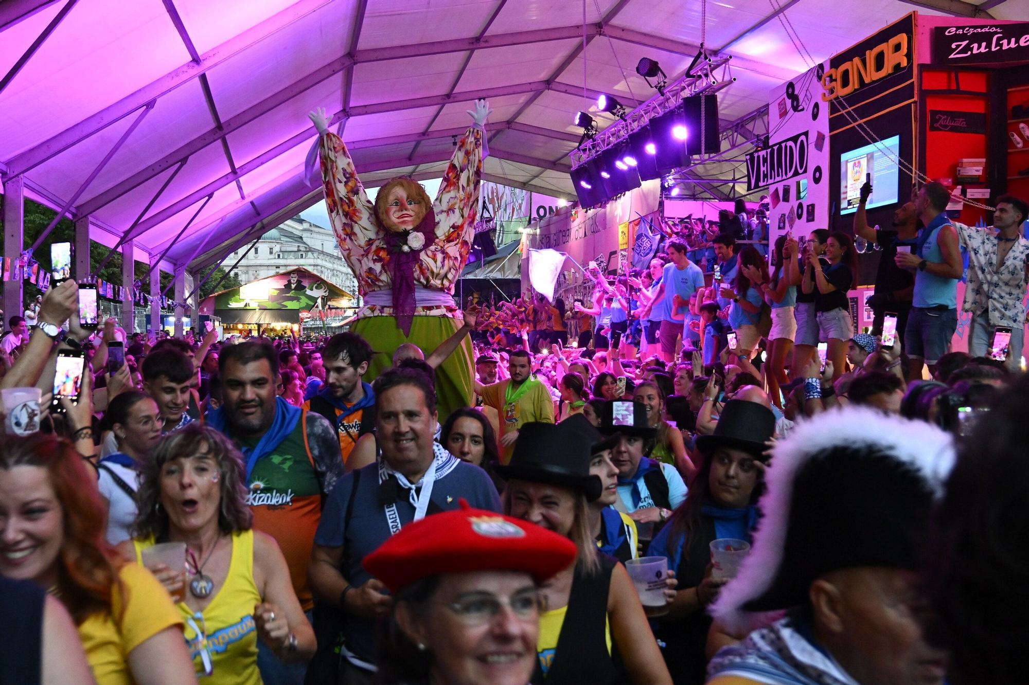 Bilbao está de fiesta: fotos del primer día de Aste Nagusia 2025