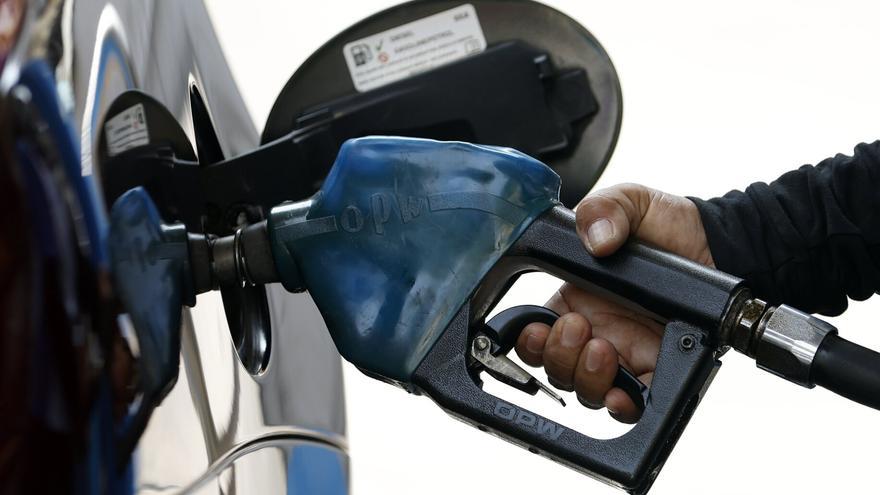 Las gasolineras de Álava mantienen sus ventas en el último mes pese al alza del petróleo