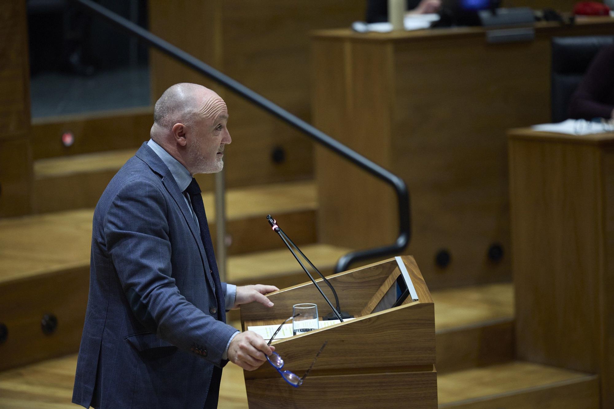 Fotos del pleno del Parlamento de Navarra (20 de noviembre de 2025)