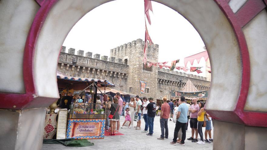El Casco Medieval de Vitoria-Gasteiz, premiado por su excelencia asociativa en Santiago