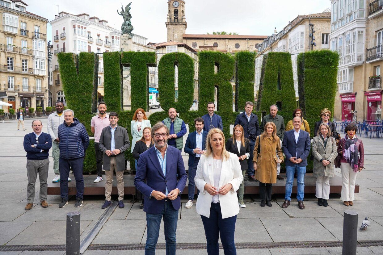 En imágenes: arranca la campaña en Vitoria