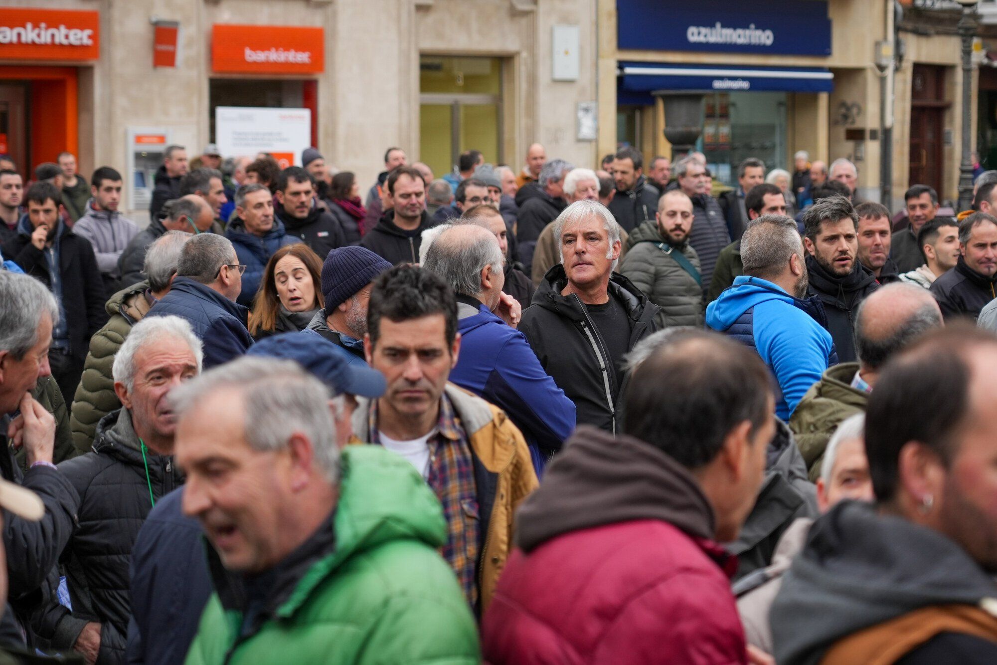 Los agricultores alaveses llegan a la Diputación con sus demandas