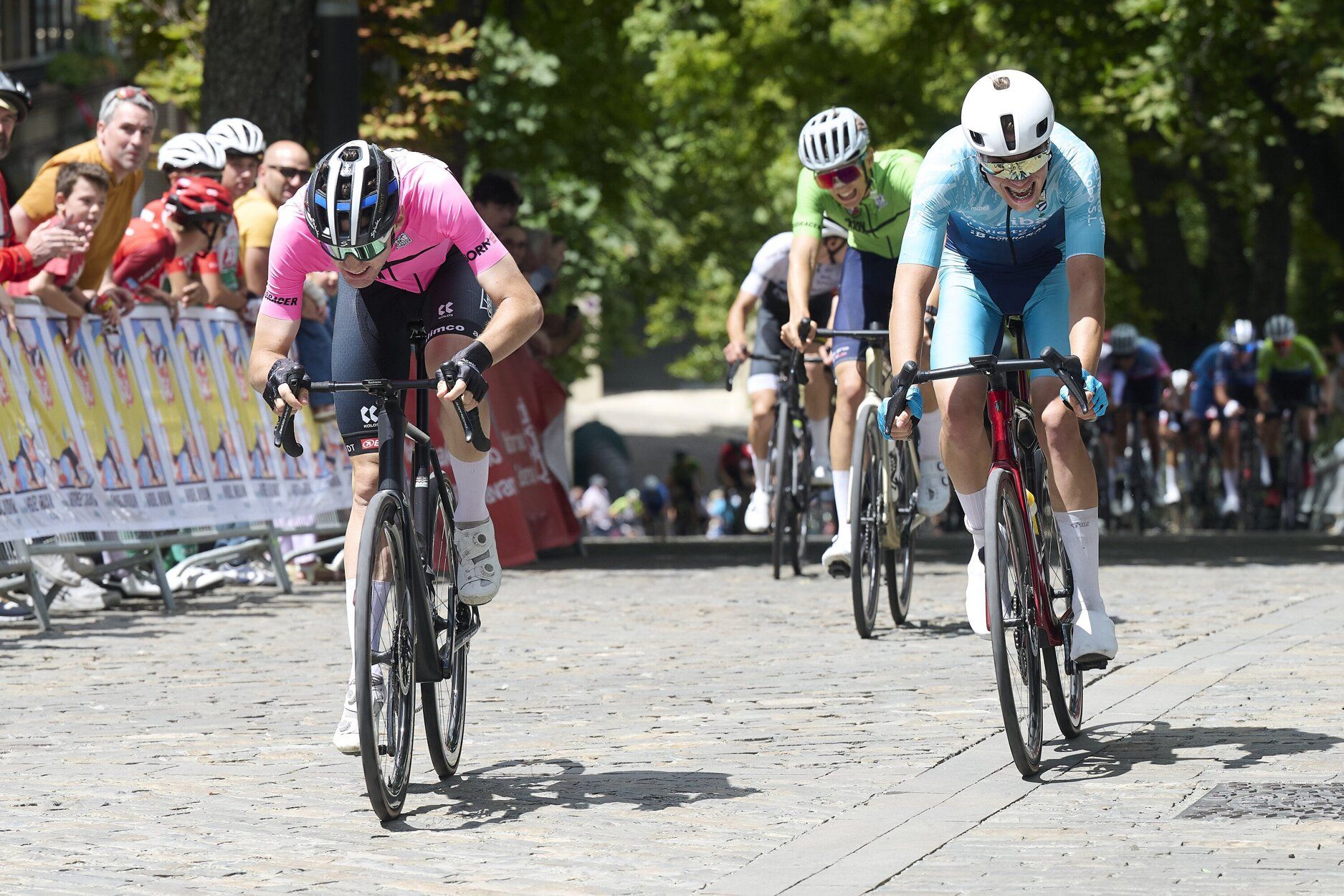 Fotos del final de la Vuelta a Pamplona