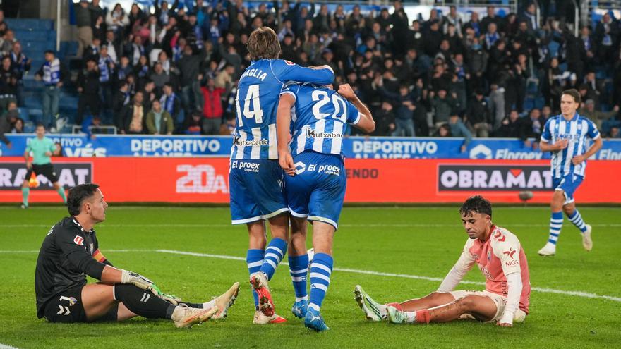 Un errático Alavés salva un punto sobre la bocina
