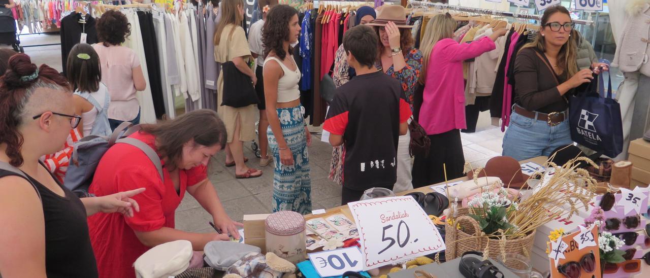 Urretxu eta Zumarragako Udako Azoka: hau bai ‘merkado’ ona!