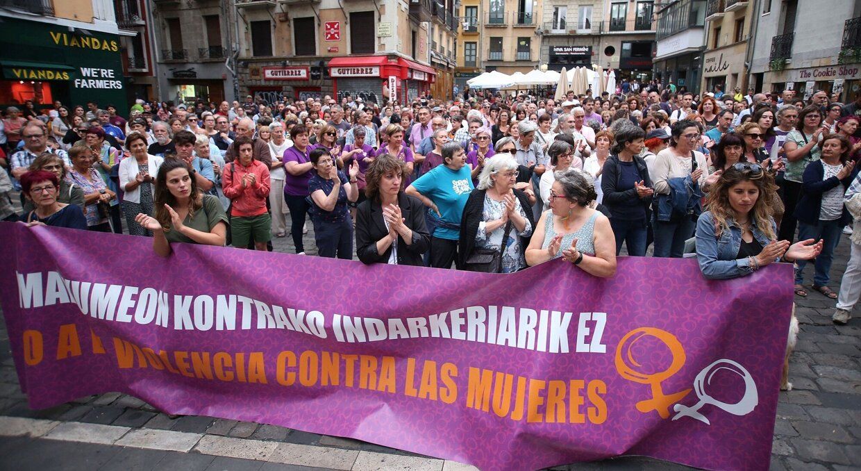 Protesta feminista contra el “sistema patriarcal” en Pamplona