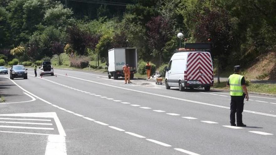 Dos heridos tras una colisión frontal grave a la altura de Akarlanda