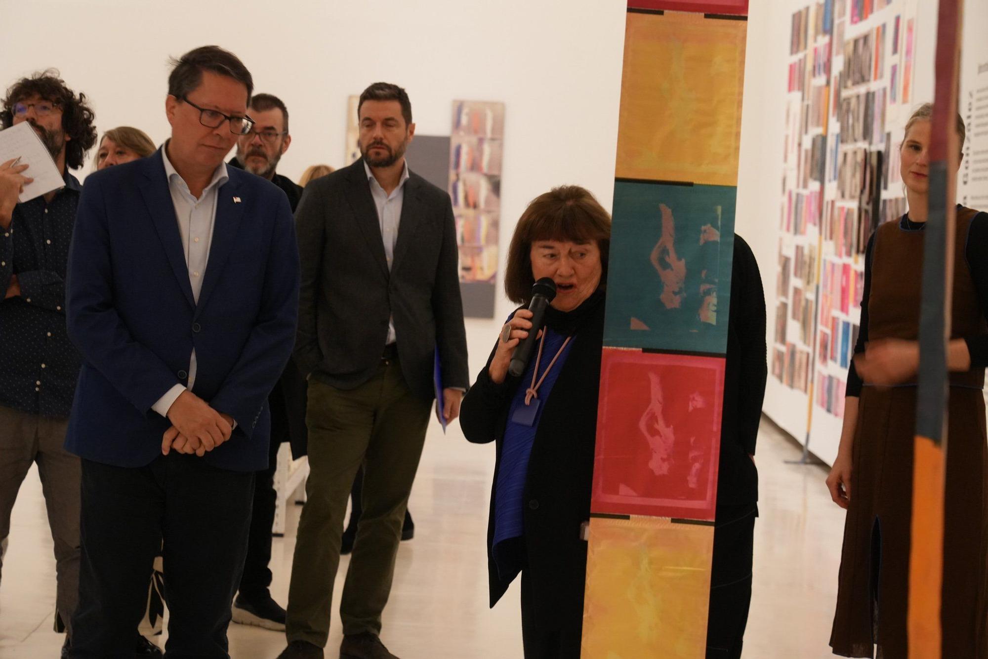 Azkuna Zentroa muestra una retrospectiva de la artista bilbaina Marisa González, una adelantada a su tiempo