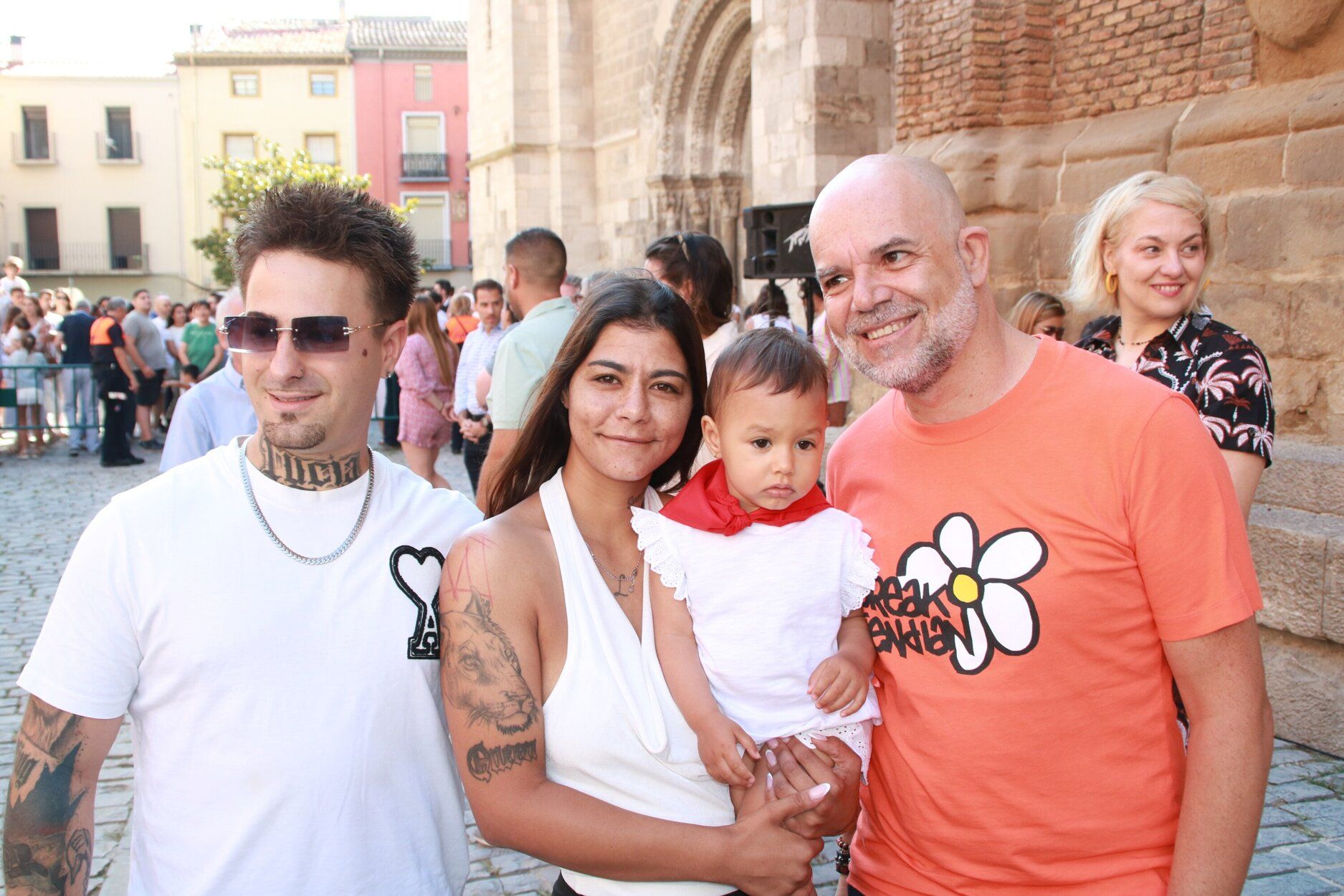 Fotos de la imposición del pañuelo de fiestas de Tudela a los nacidos en 2024