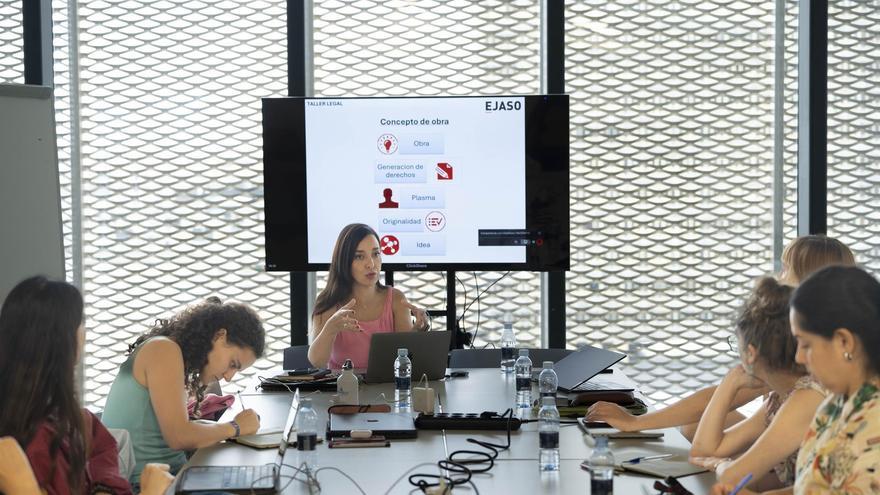 Noka Ekoizpena programako emakume zinemagileek beren proiektuak garatzeko azken hilabeteei ekin diete