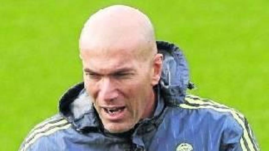 Zidane: &quot;Vamos a trabajar todos&quot;