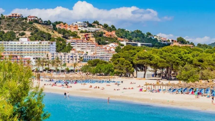 Dos heridos en el derrumbe parcial del comedor de un hotel en Calvià (Mallorca)