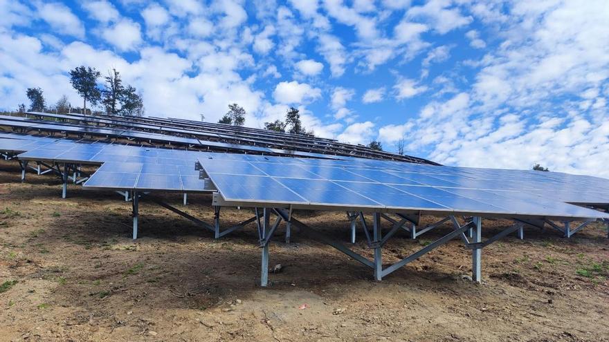 El parque de paneles solares de Ekiola Elgoibar-Mendaro estará concluido para finales del presente año