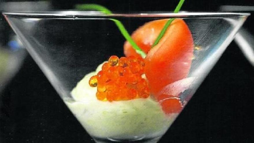 Brandada de bacalao con vinagreta de lentejas y tomate confitado del restaurante Andra Mari de Galdakao.