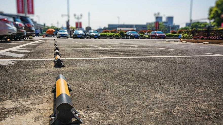 Muere una niña de 20 meses en un coche tras ser olvidada por su madre en Alemania