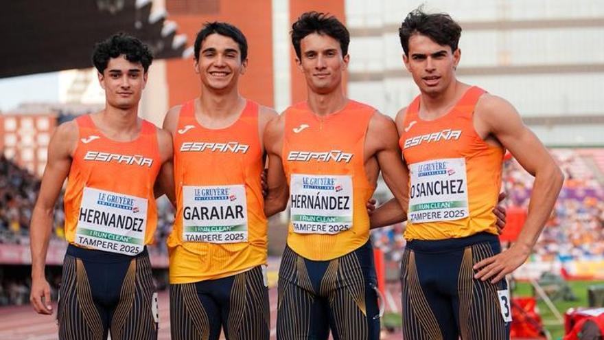 Relevo del 4x100 en el Campeonato de Europa sub-20.