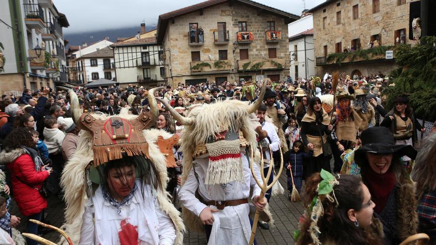 EN FOTOS | Identidad y memoria en Altsasu
