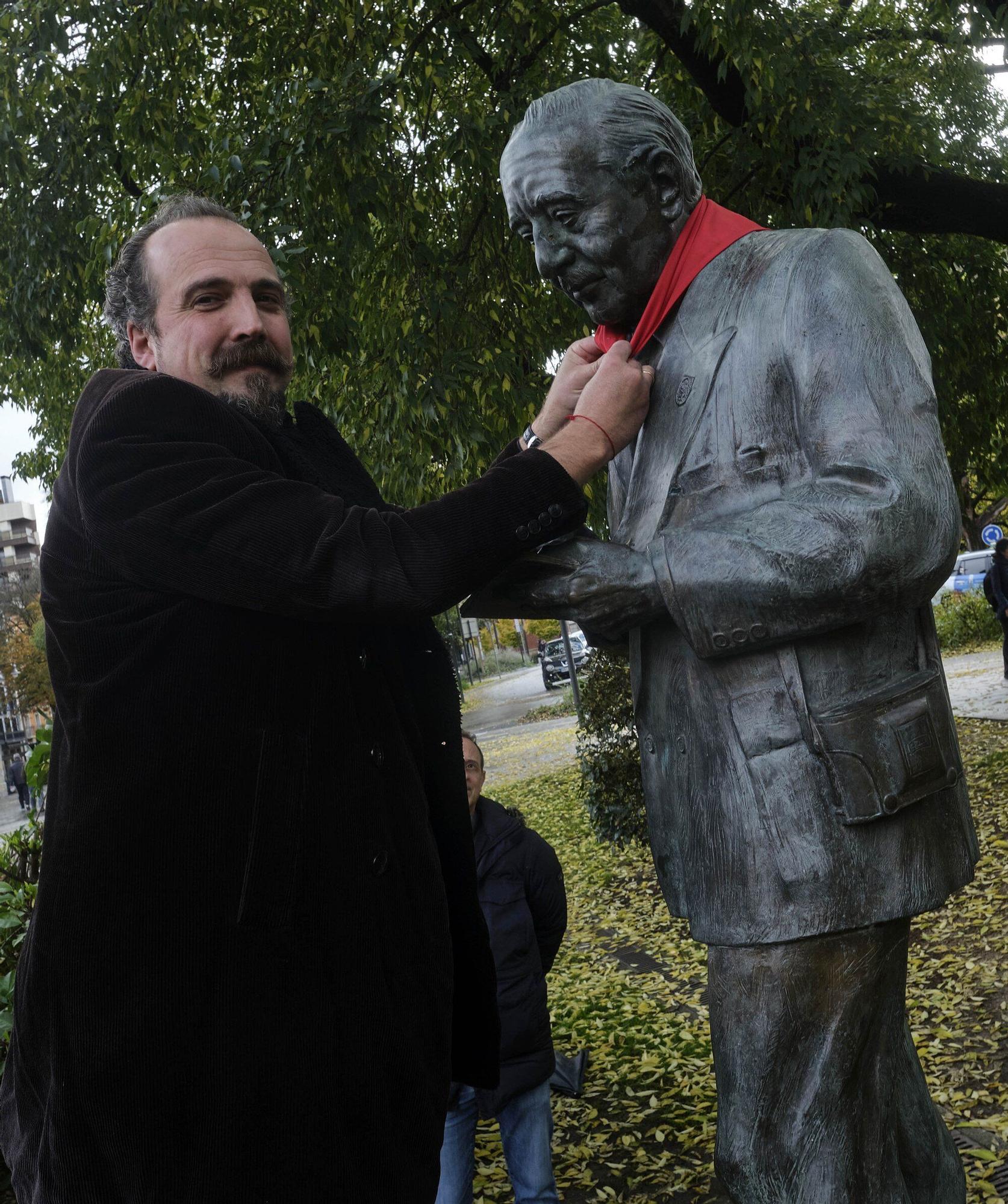 Homenaje de Napardi a José Joaquín Arazuri