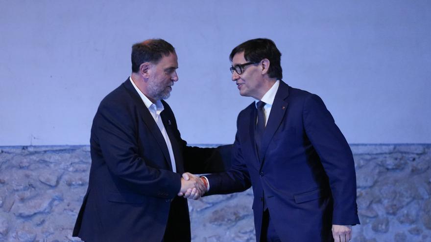 Illa y Junqueras desbloquean los presupuestos catalanes con un pacto ferroviario