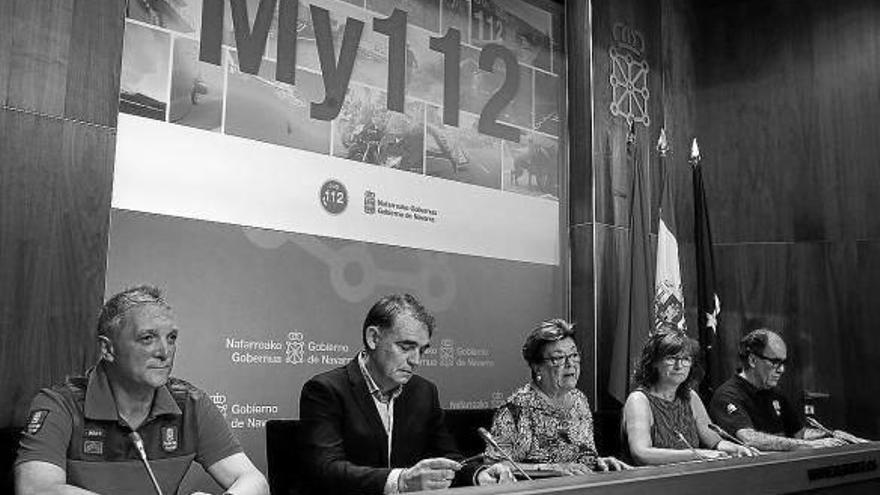 Torcuato Muñoz, Agustín Gastamina, MªJosé Beaumont, Isabel Anaut y Javier Bayona, en la presentación.