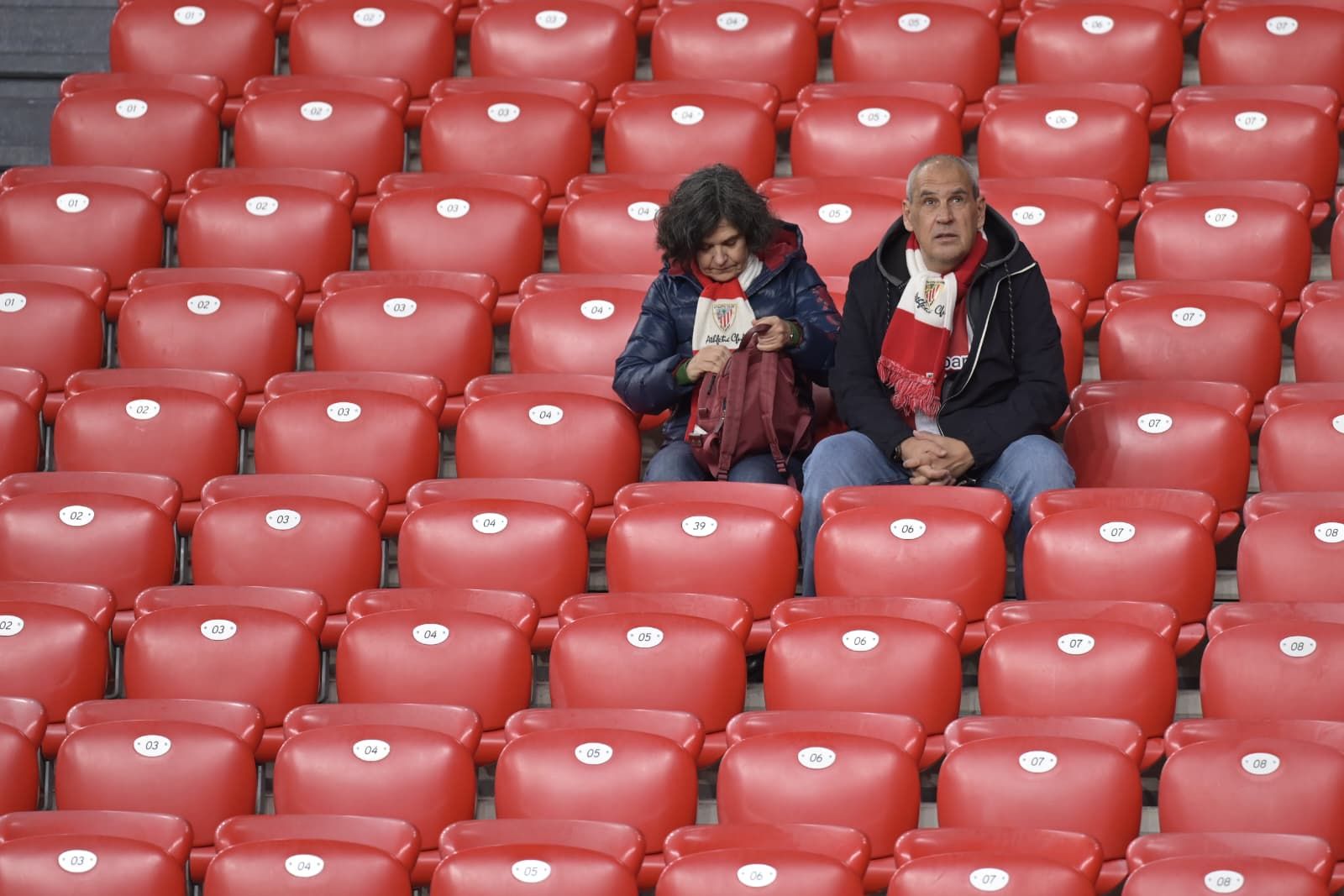 En imágenes: ¿Has asistido al Athletic-PSG en San Mamés? Búscate