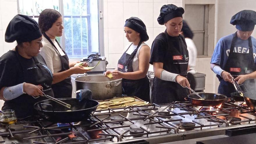 Navarra apoya con 6,7 millones la organización de escuelas taller enfocadas al empleo