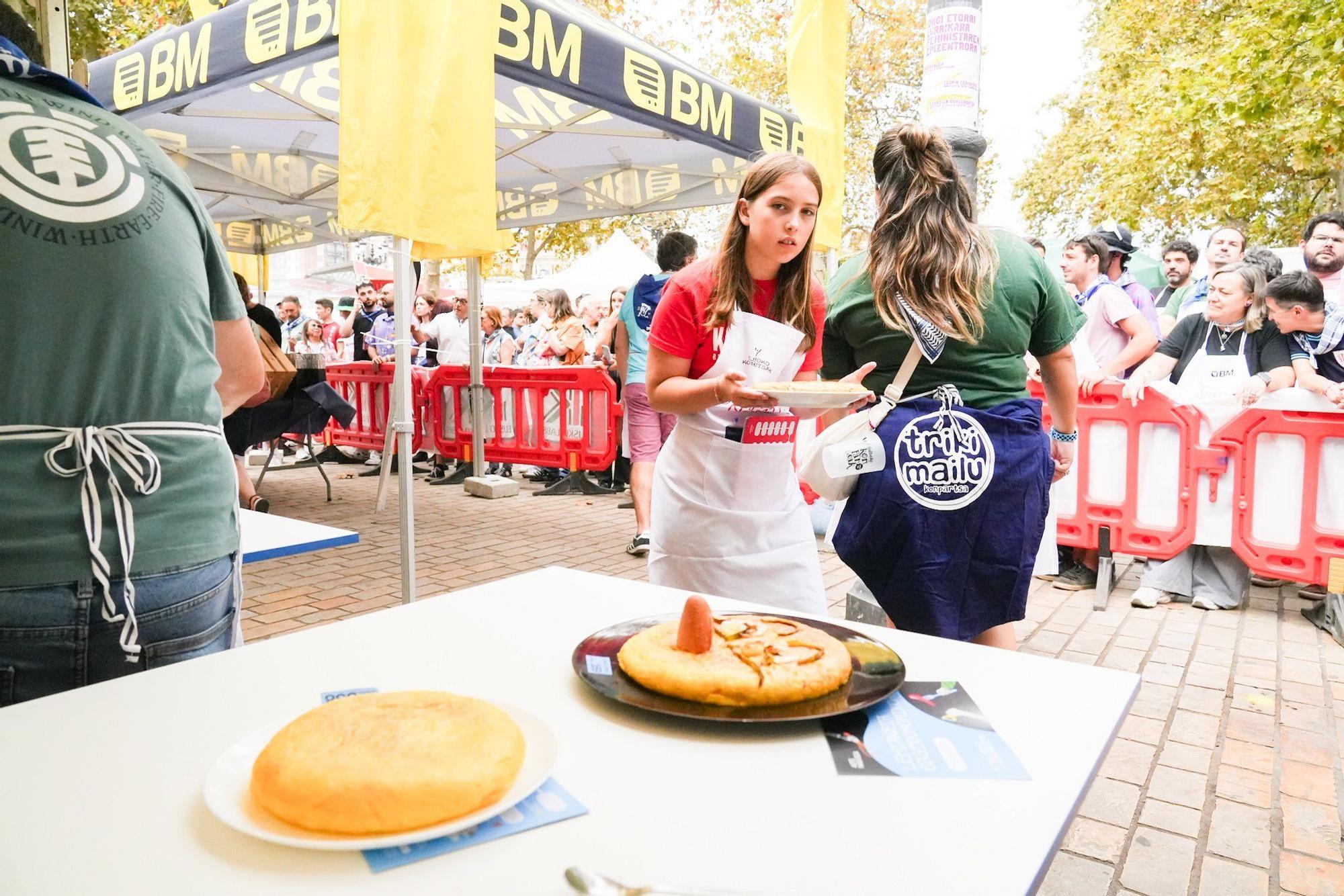 En imágenes: El certamen gastronómico de tortilla de patatas