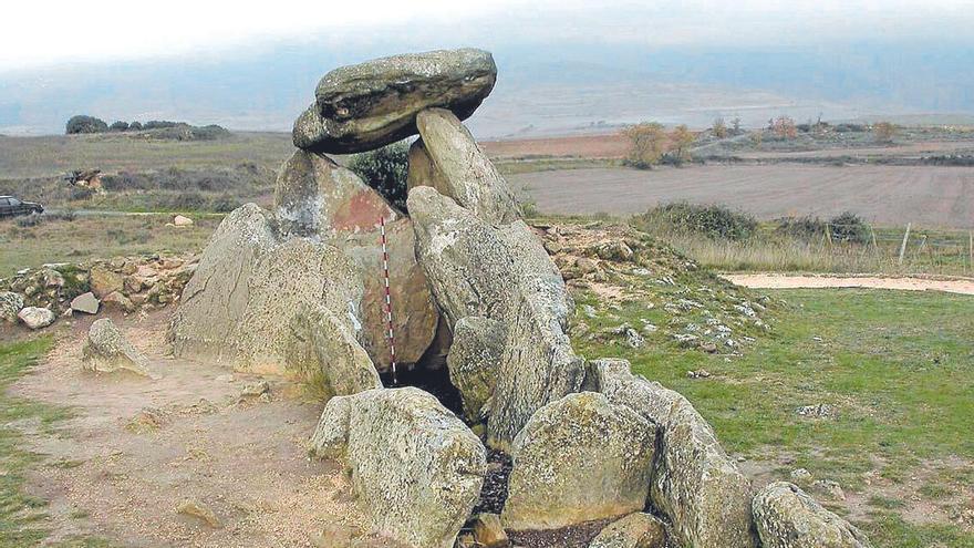 Un recorrido de leyenda por los dólmenes alaveses