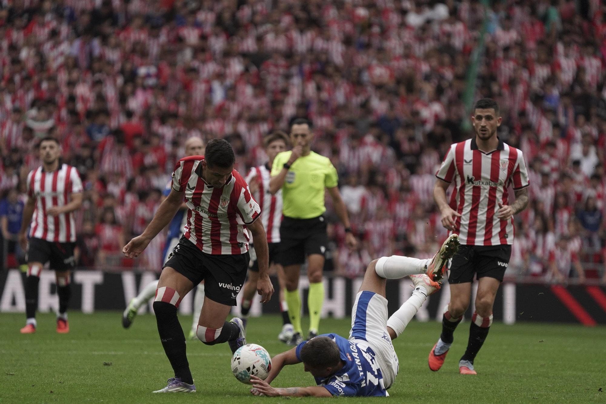 En imágenes: Así está siendo el derbi entre Athletic y Alavés en San Mamés