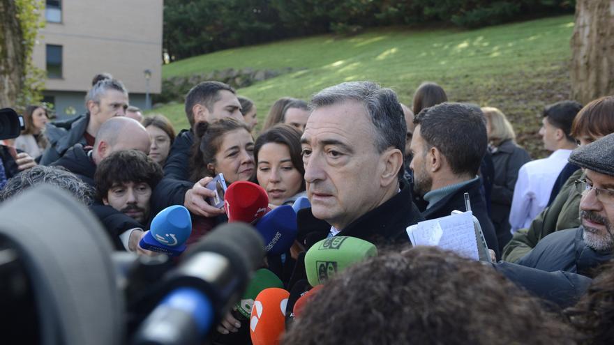 El PNV critica a la monarquía “puesta por Franco”: viene de compañía y no pide perdón