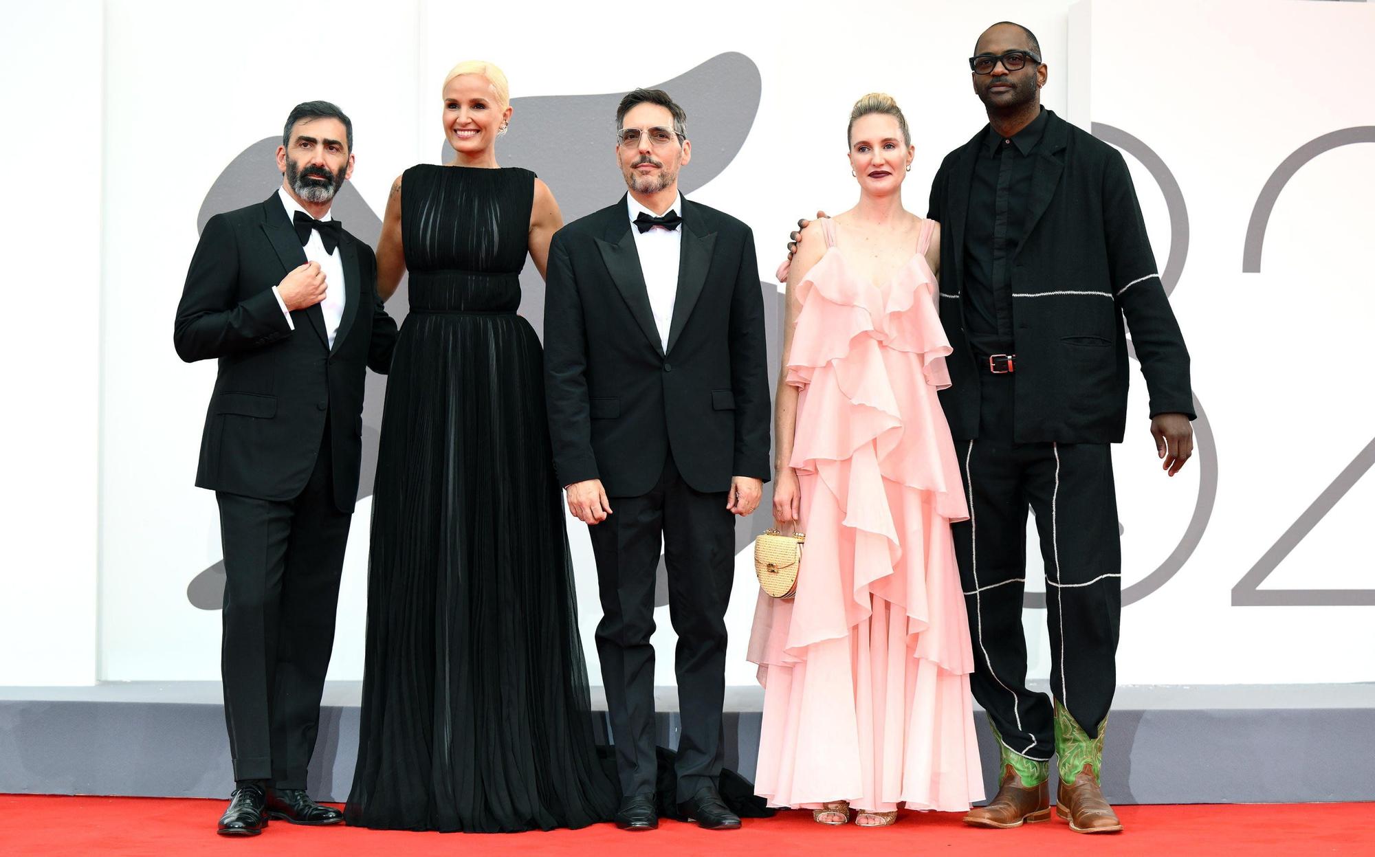 La Mostra de Venecia despliega su alfombra roja