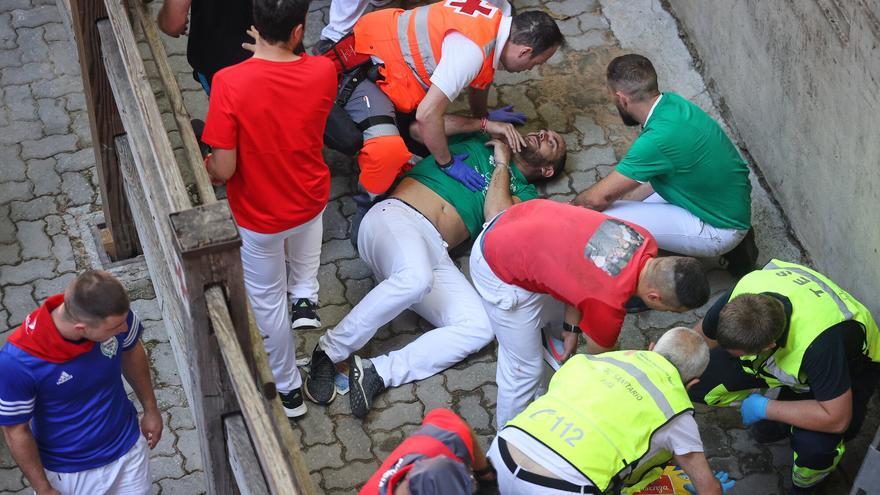 San Fermín | En fotos, las cornadas de los Cebada Gago