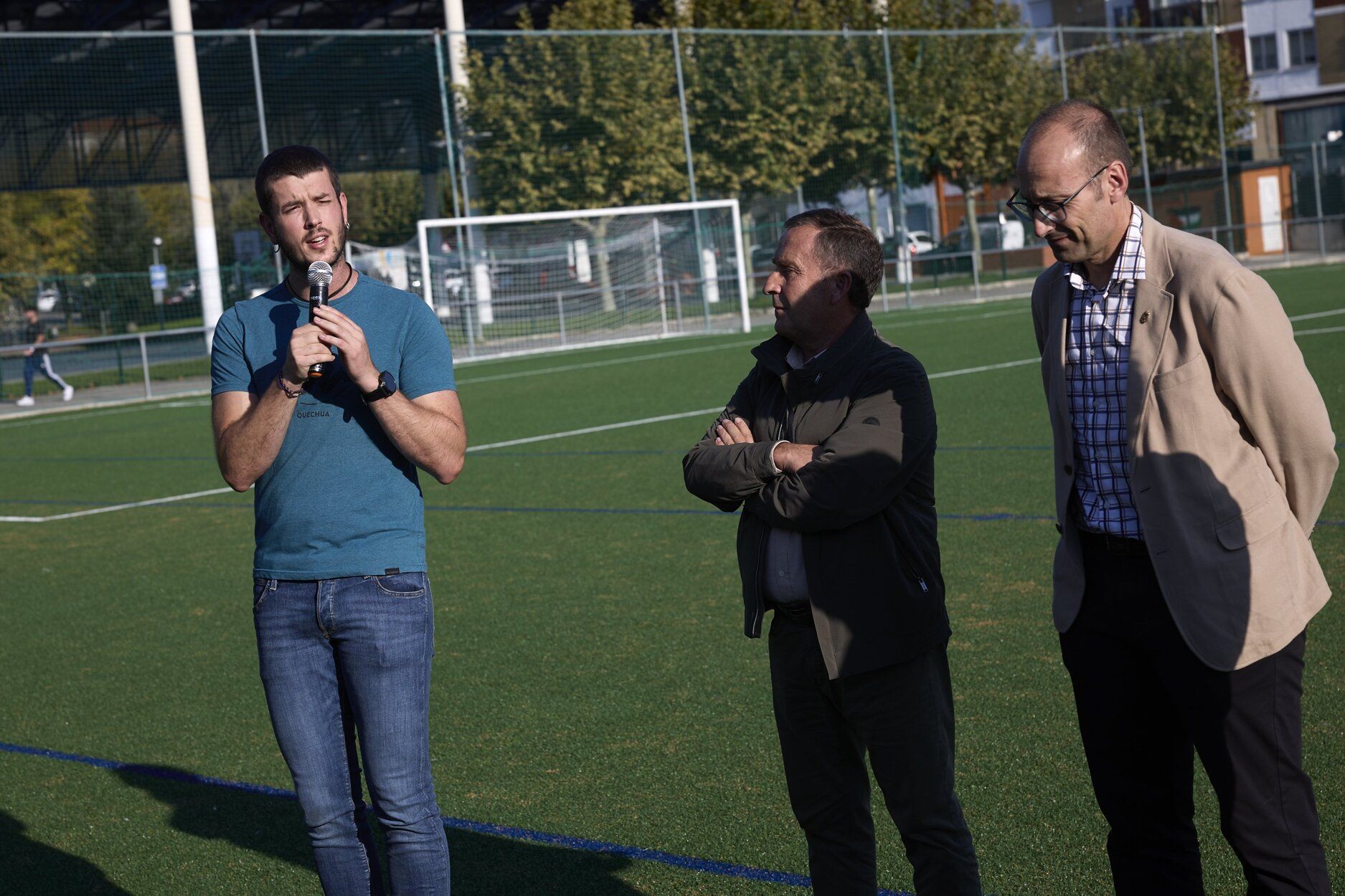 Fotos de la inauguración del campo de fútbol de Berriozar