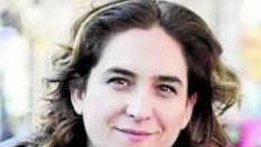 Ada Colau acusa a TVE de censura tras cancelarle una entrevista