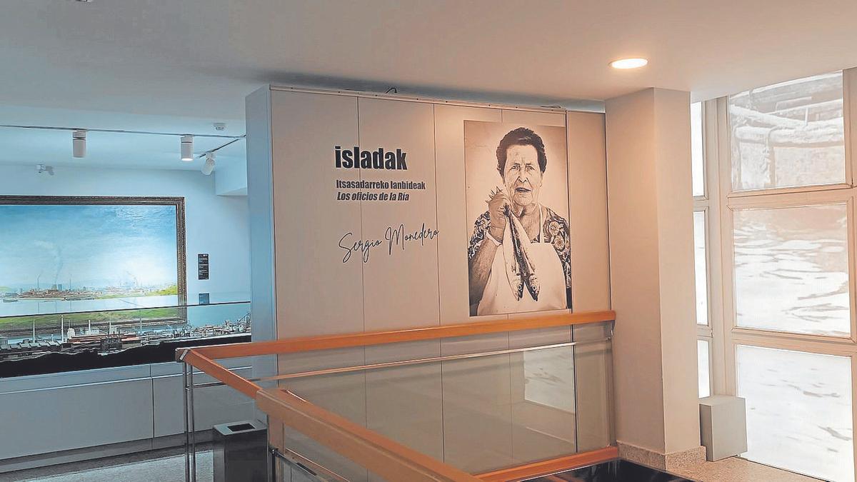La exposición ‘Isladak. Itsasadarreko Lanbideak’ se podrá disfrutar hasta el próximo 9 de noviembre en el Museo Rialia de Portugalete.