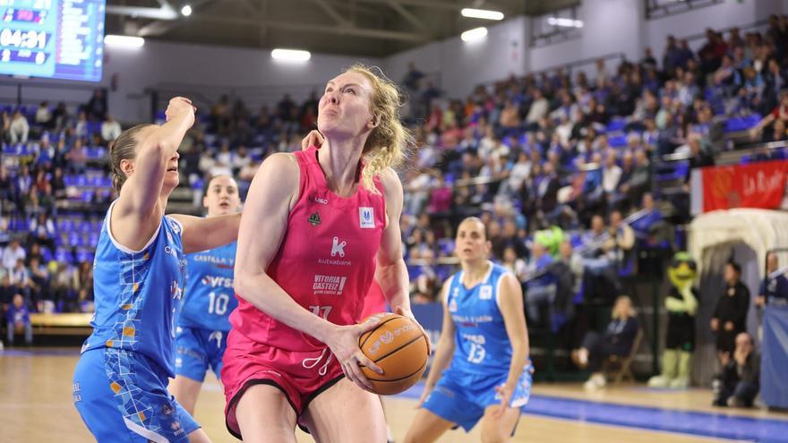 Dornstauder, segunda baja confirmada del Araski