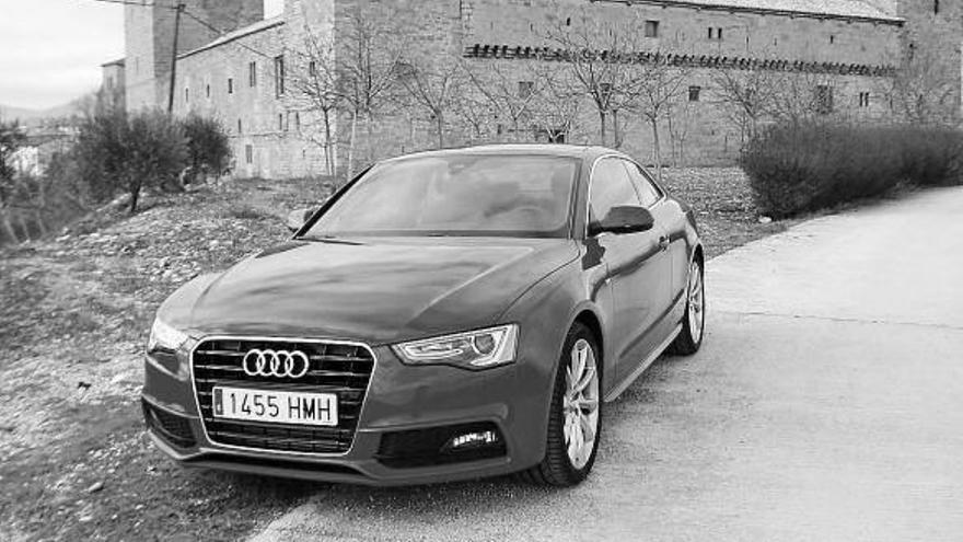 El A5 Coupé es un turismo deportivo que ilustra el saber hacer de Audi a todos los niveles.
