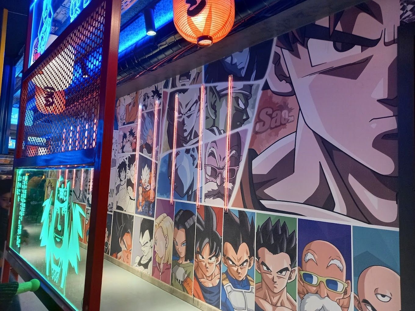 En imágenes: Así puedes viajar al centro de Akihabara, en Japón, sin salir de Euskal Herria