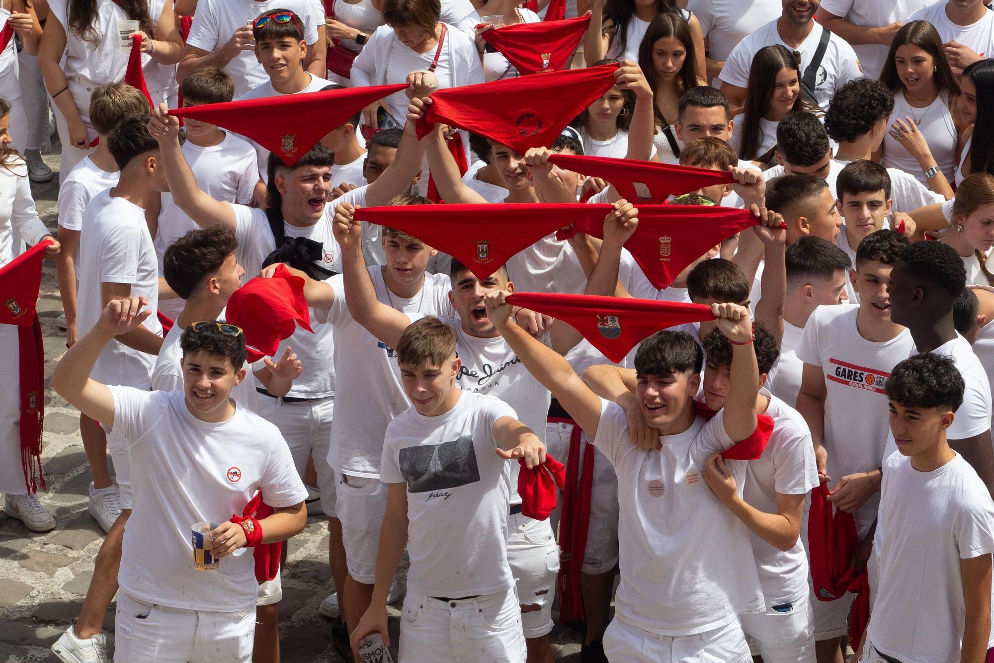 Chupinazo de las fiestas de Puente La Reina / Gares 2025