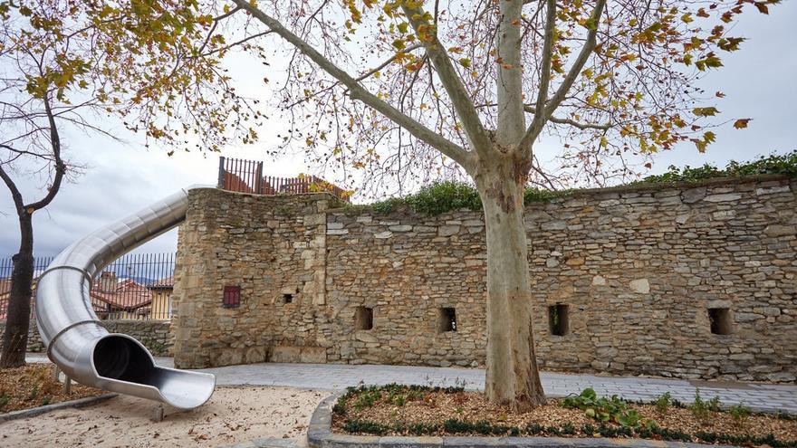 Martin Ttipiako ingurune berritua irekita dago jada herritarrentzat Gasteizen