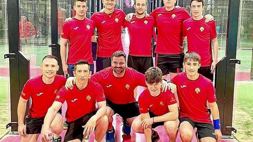 Reyno de Navarra y Mundo Capitani, liderato y ascenso a Primera