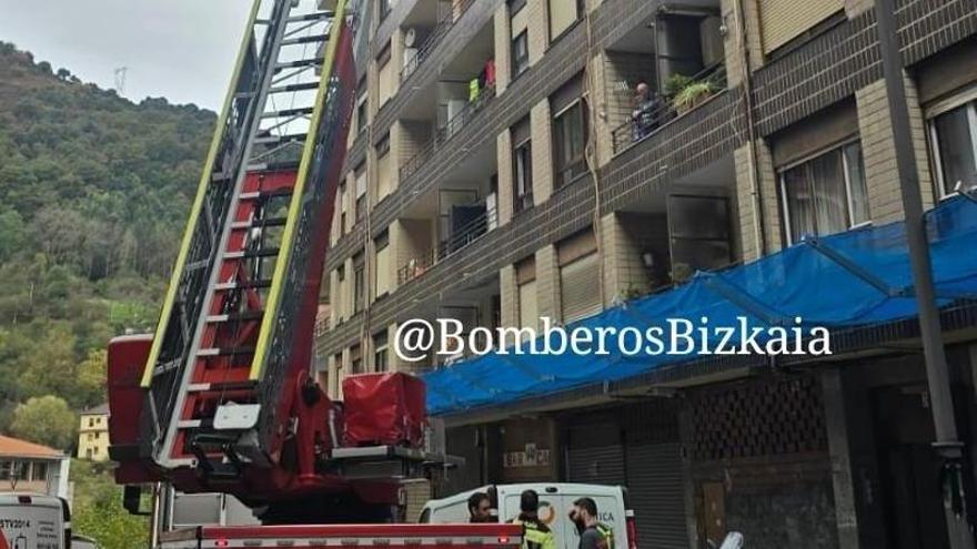 Rescatada una persona caída en su domicilio en Arrigorriaga