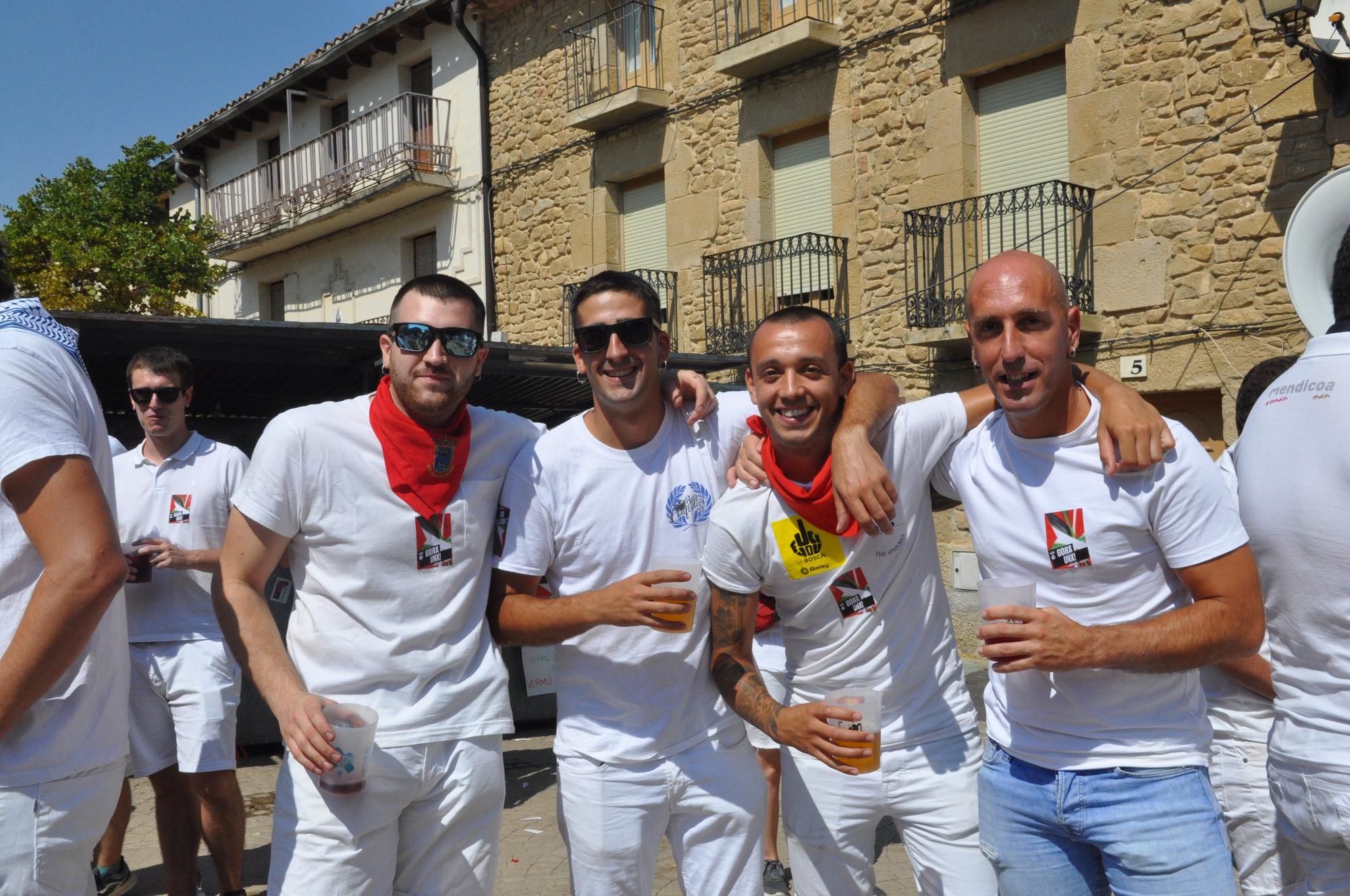 Imágenes del txupinazo de San Martín de Unx
