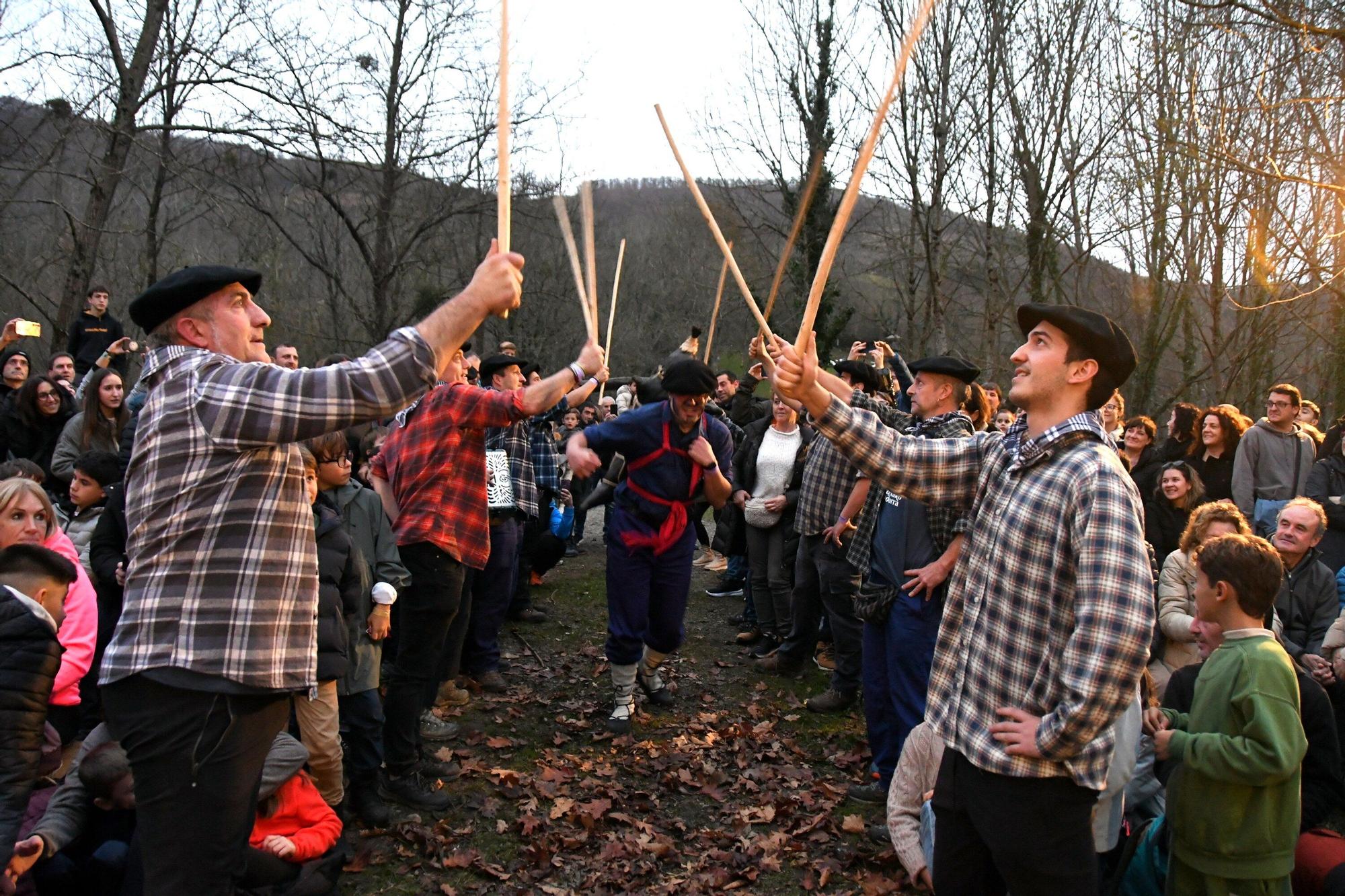 ‘Carbón is beltza’ con Fermín Muguruza