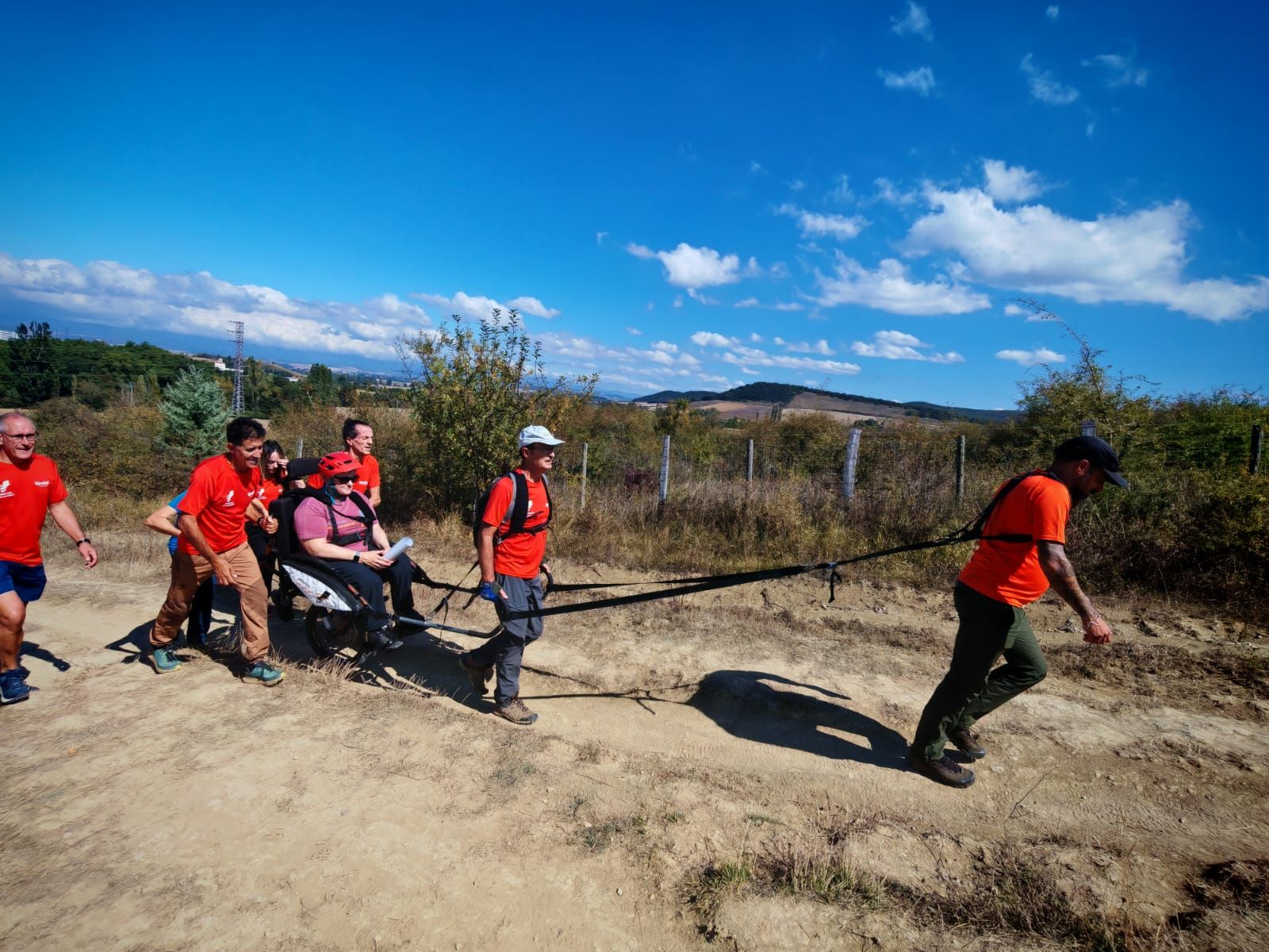 En imágenes: Reto en Olarizu con Montes Solidarios