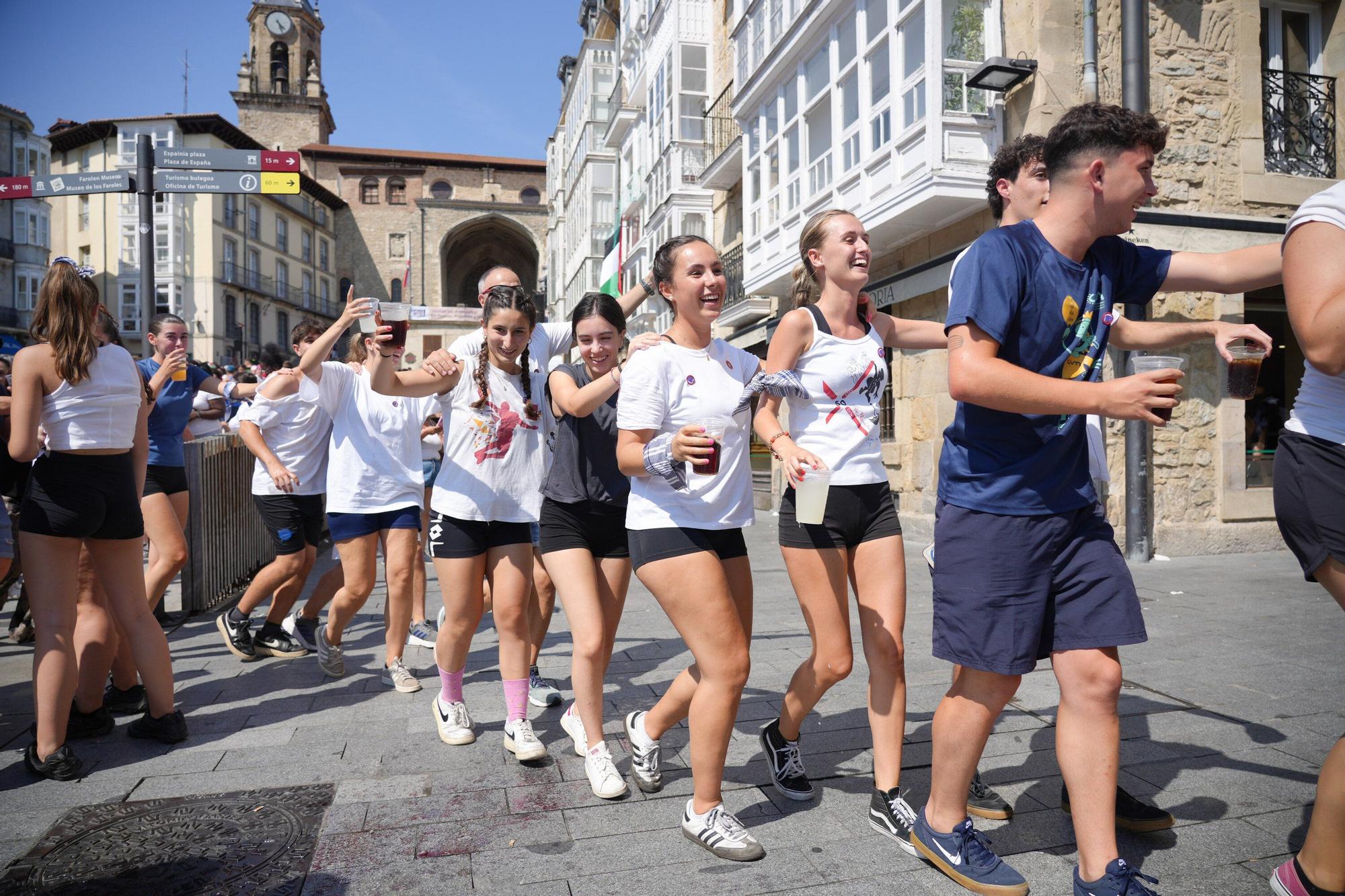En imágenes: Así ha sido la bajada de Celedón en 2025